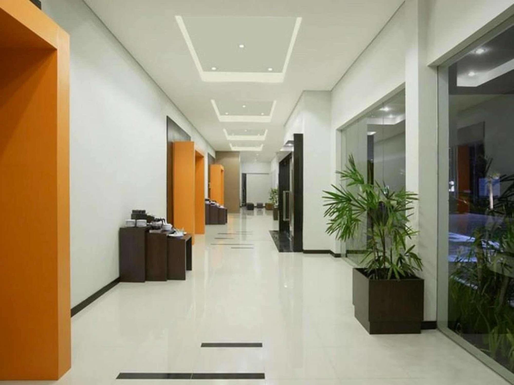Hotel Santika Palu Luaran gambar